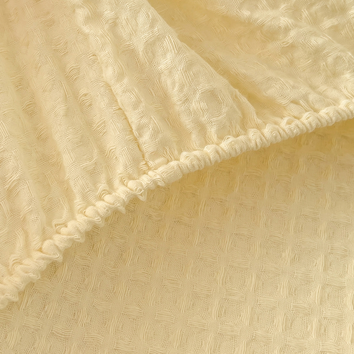 91家纺网 家纺一手货源 找家纺 雅居纺家纺 2026新款全棉华夫格毛巾绣单品系列 米黄苹安狗