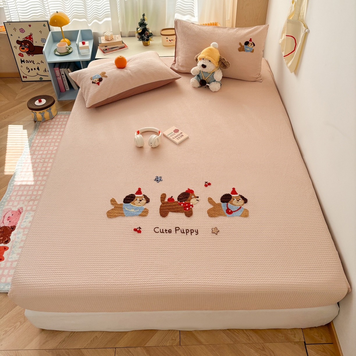 91家纺网 家纺一手货源 找家纺 雅居纺家纺 2026新款全棉华夫格毛巾绣单品系列 米驼腊肠狗