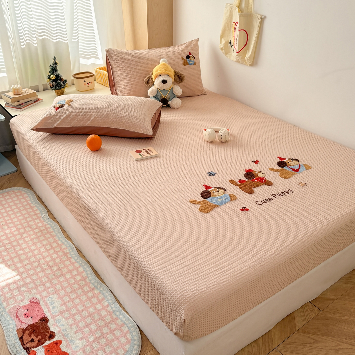 91家纺网 家纺一手货源 找家纺 雅居纺家纺 2026新款全棉华夫格毛巾绣单品系列 米驼腊肠狗