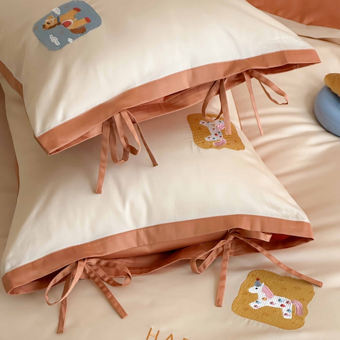 91家纺网 家纺一手货源 找家纺 爱缦 2026新款小马奔腾系列100s全棉四件套（此款券后控价：小号238，标准298，大号318） 小马奔腾-奶油桔