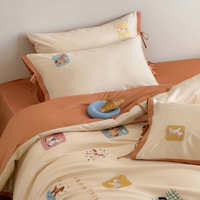 91家纺网 家纺一手货源 找家纺 爱缦 2026新款小马奔腾系列100s全棉四件套（此款券后控价：小号238，标准298，大号318） 小马奔腾-奶油桔