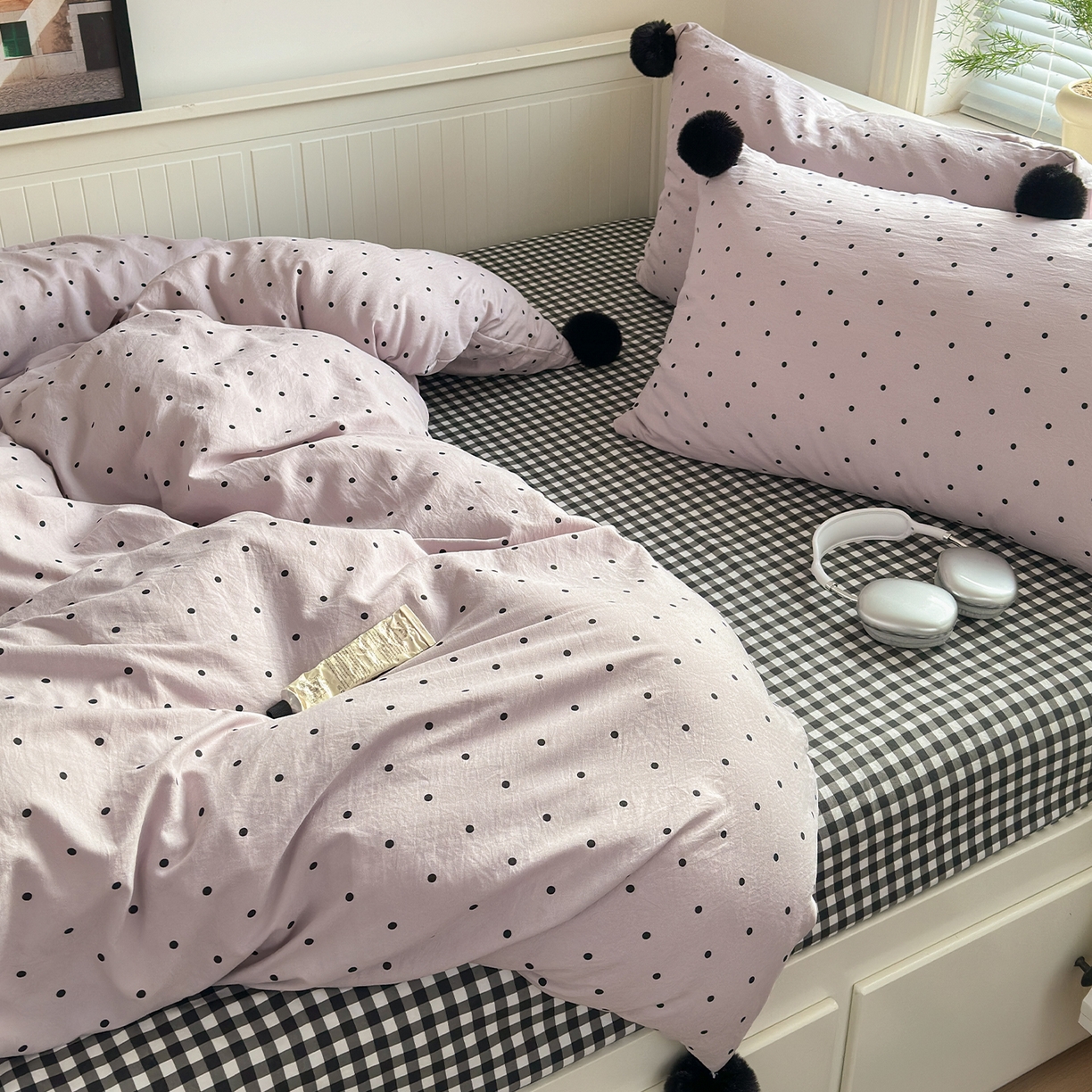 91家纺网 家纺一手货源 找家纺 优选 2026新款混搭圆点啵啵毛球款四件套学生三件套-小红书推荐 圆点啵啵-淡紫