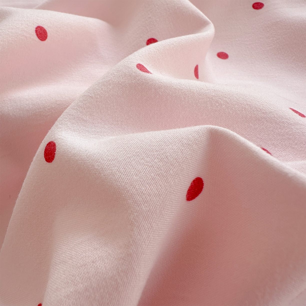 91家纺网 家纺一手货源 找家纺 优选 2026新款混搭圆点啵啵毛球款四件套学生三件套-小红书推荐 圆点啵啵-粉