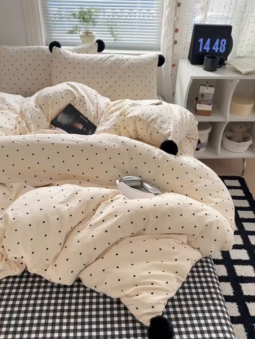 91家纺网 家纺一手货源 找家纺 优选 2026新款混搭圆点啵啵毛球款四件套学生三件套-小红书推荐 圆点啵啵-奶黄