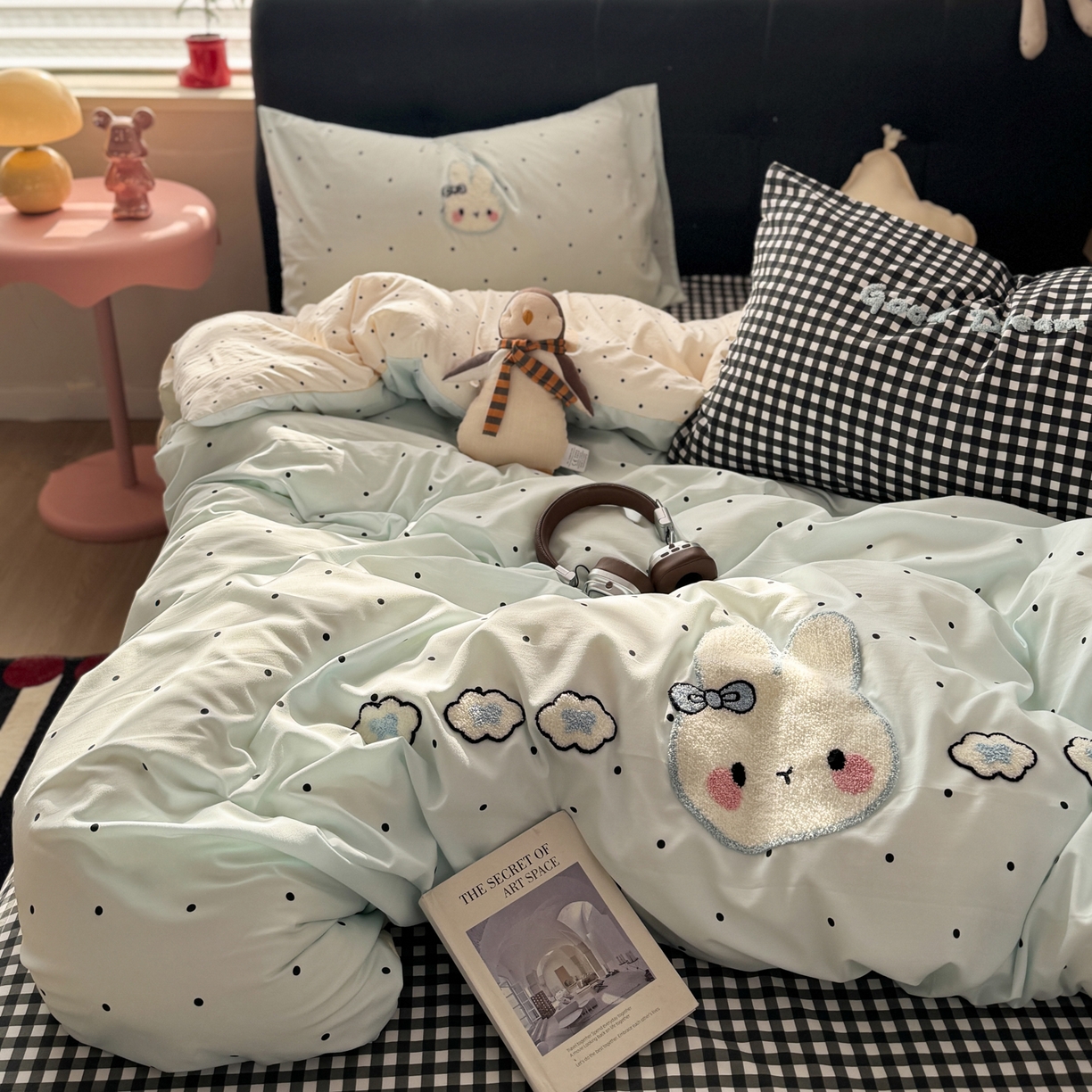 91家纺网 家纺一手货源 找家纺 （总）优选直播新款全棉磨毛喷气印花四件套加厚纯棉三件套（一字绣工艺款）学生三件套