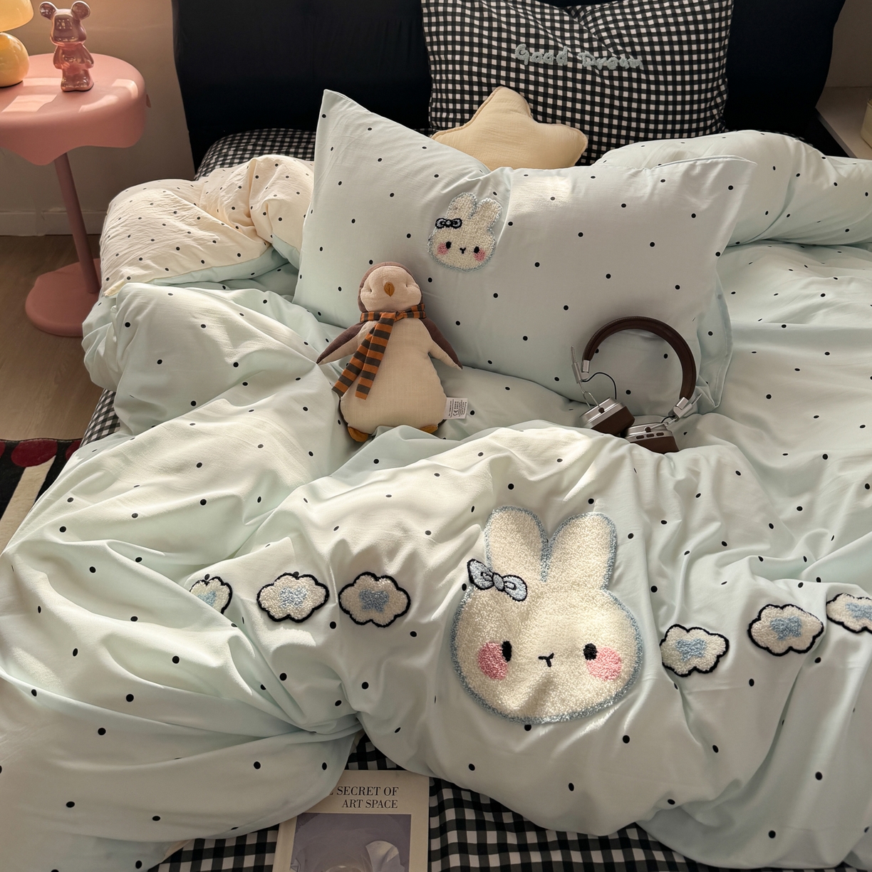 91家纺网 家纺一手货源 找家纺 （总）优选 2026新款小红书热款混搭风毛巾绣床上用品四件套韩版学生三件套【专版花型 盗版必究】