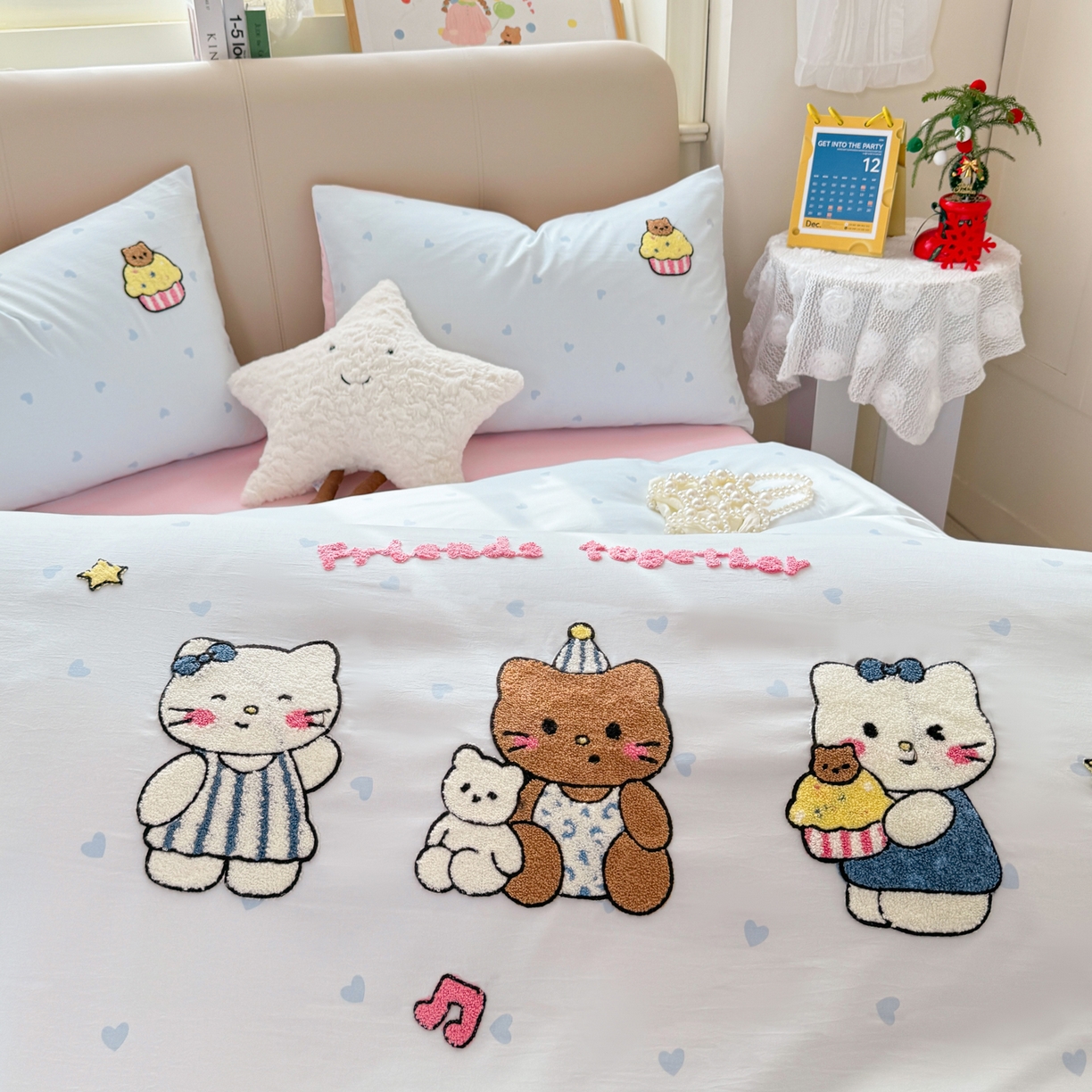 91家纺网 家纺一手货源 找家纺 优选 2026新款小红书热款混搭风毛巾绣床上用品四件套韩版学生三件套【专版花型 盗版必究】 可爱小猫咪