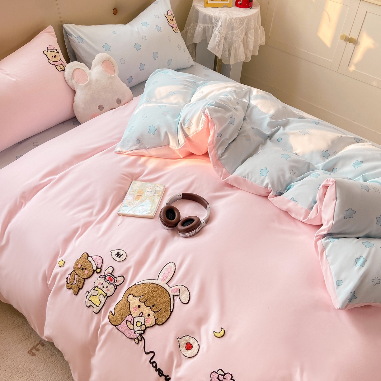 91家纺网 家纺一手货源 找家纺 优选 2026新款小红书热款混搭风毛巾绣床上用品四件套韩版学生三件套【专版花型 盗版必究】 心动信号