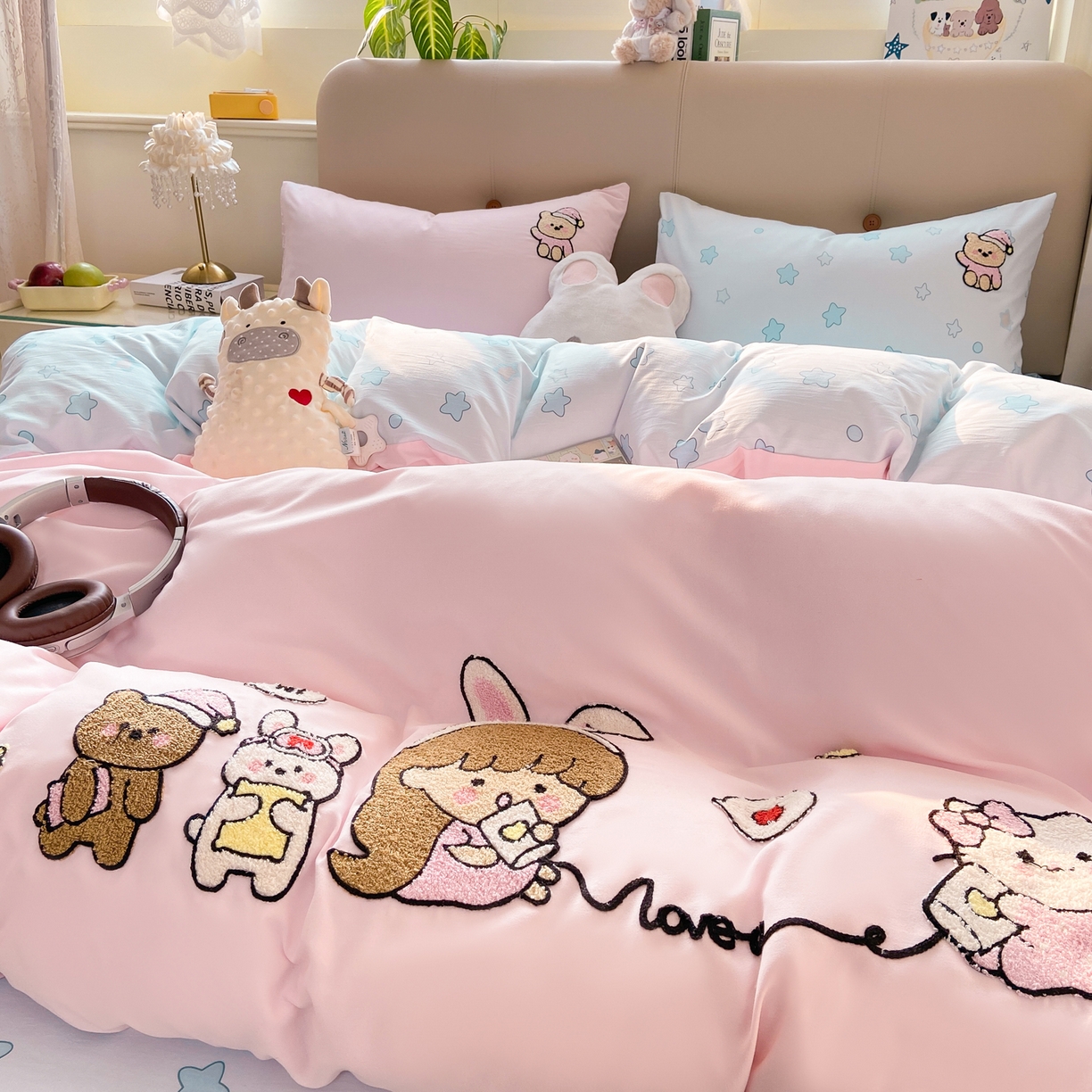 91家纺网 家纺一手货源 找家纺 优选 2026新款小红书热款混搭风毛巾绣床上用品四件套韩版学生三件套【专版花型 盗版必究】 心动信号