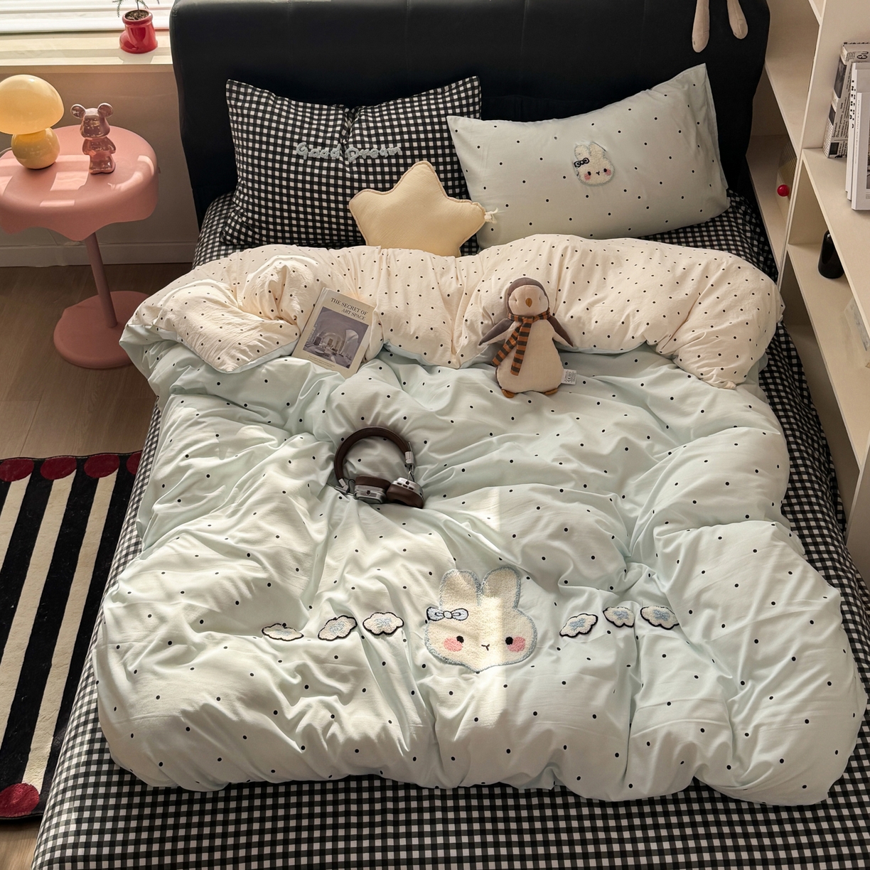 91家纺网 家纺一手货源 找家纺 （总）优选良品 2026新款小红书热款混搭风毛巾绣床上用品四件套韩版学生三件套