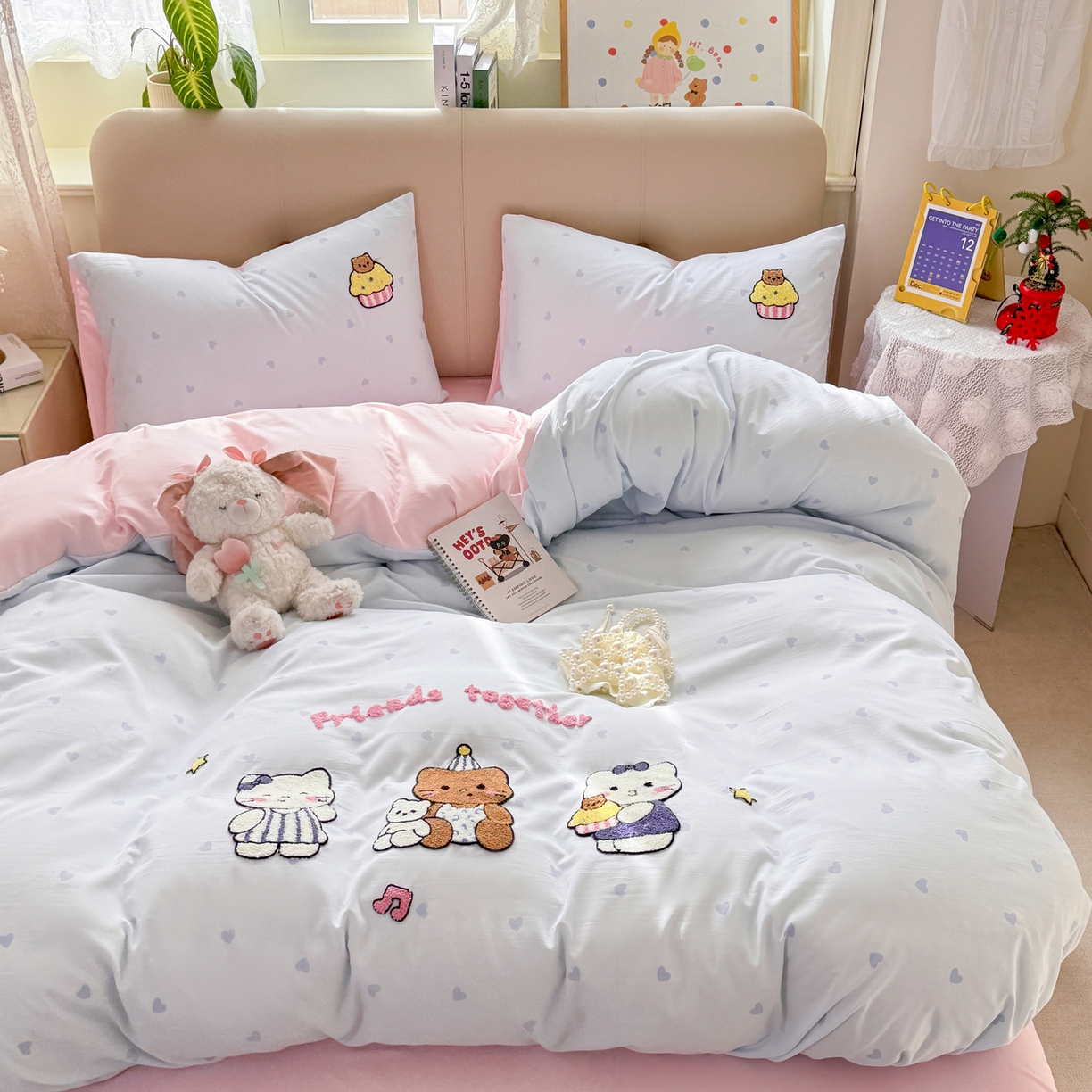 91家纺网 家纺一手货源 找家纺 优选良品 2026新款小红书热款混搭风毛巾绣床上用品四件套韩版学生三件套 可爱小猫咪