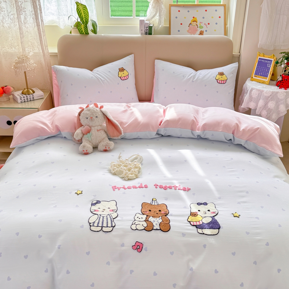 91家纺网 家纺一手货源 找家纺 优选良品 2026新款小红书热款混搭风毛巾绣床上用品四件套韩版学生三件套 可爱小猫咪