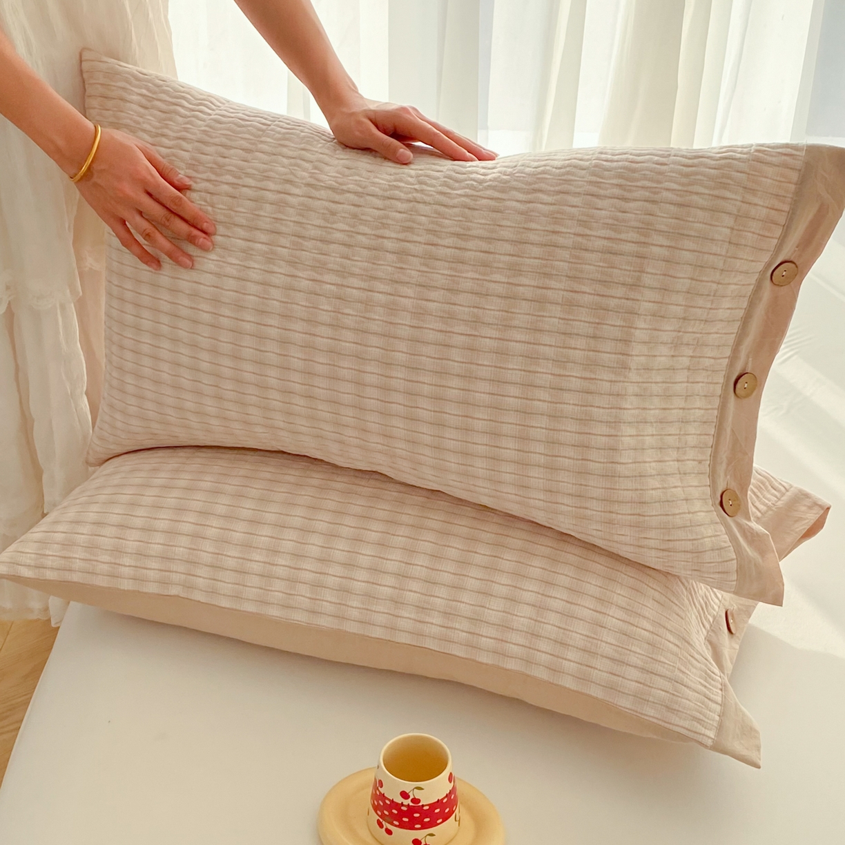 91家纺网 家纺一手货源 找家纺 美宜家 2026新款全棉水洗高密色织夹棉纺缝枕套高端全棉枕芯保护套 6.邂逅米