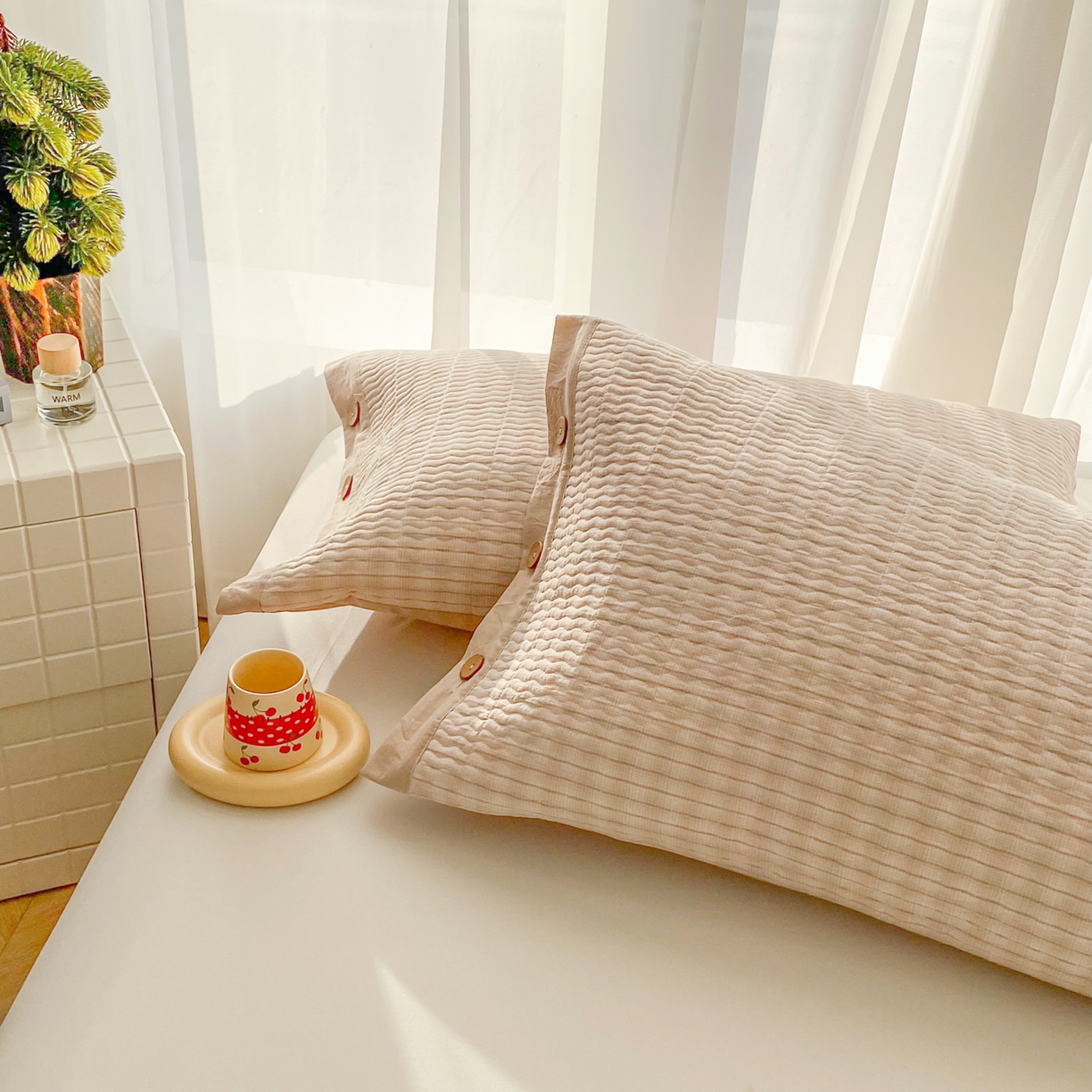 91家纺网 家纺一手货源 找家纺 美宜家 2026新款全棉水洗高密色织夹棉纺缝枕套高端全棉枕芯保护套 6.邂逅米