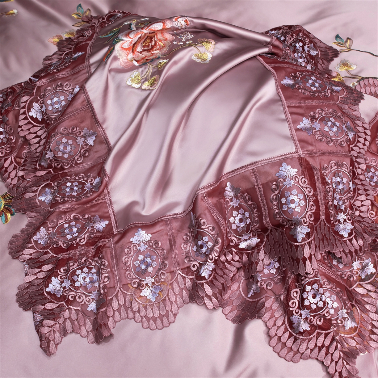 91家纺网 家纺一手货源 找家纺 OL家纺 2026新款高精密苏绣蕾丝四件套 金玉满堂-豆沙