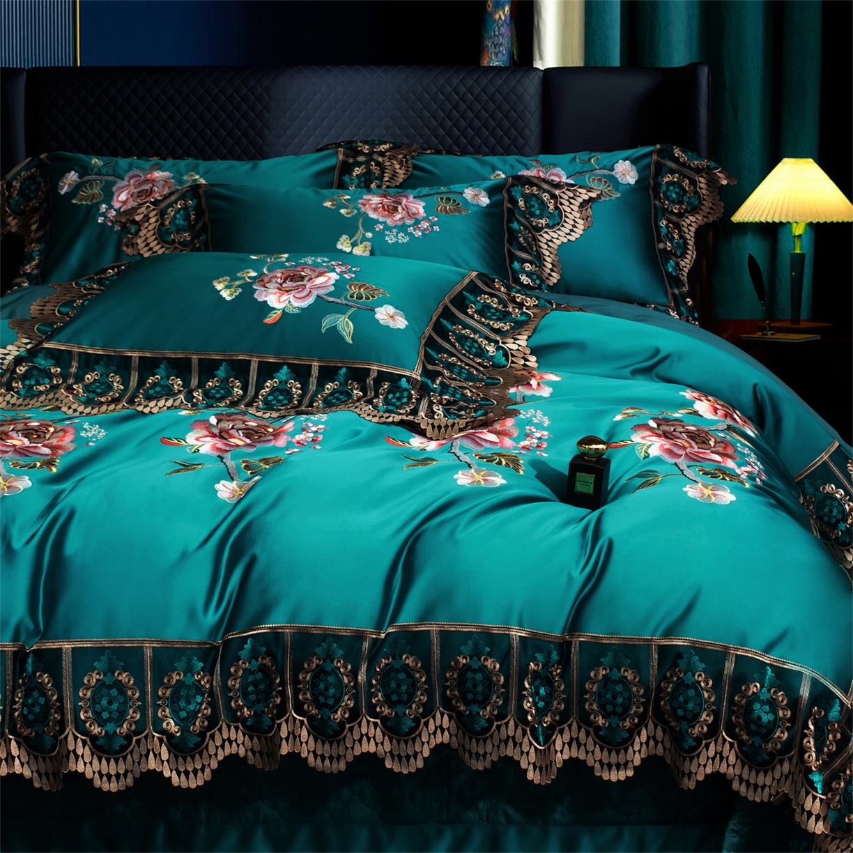 91家纺网 家纺一手货源 找家纺 OL家纺 2026新款高精密苏绣蕾丝四件套 金玉满堂-孔雀蓝