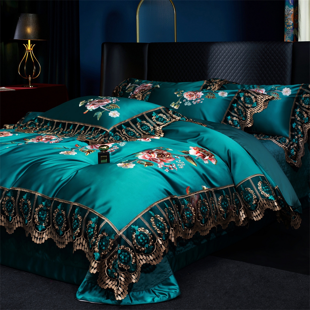 91家纺网 家纺一手货源 找家纺 OL家纺 2026新款高精密苏绣蕾丝四件套 金玉满堂-孔雀蓝