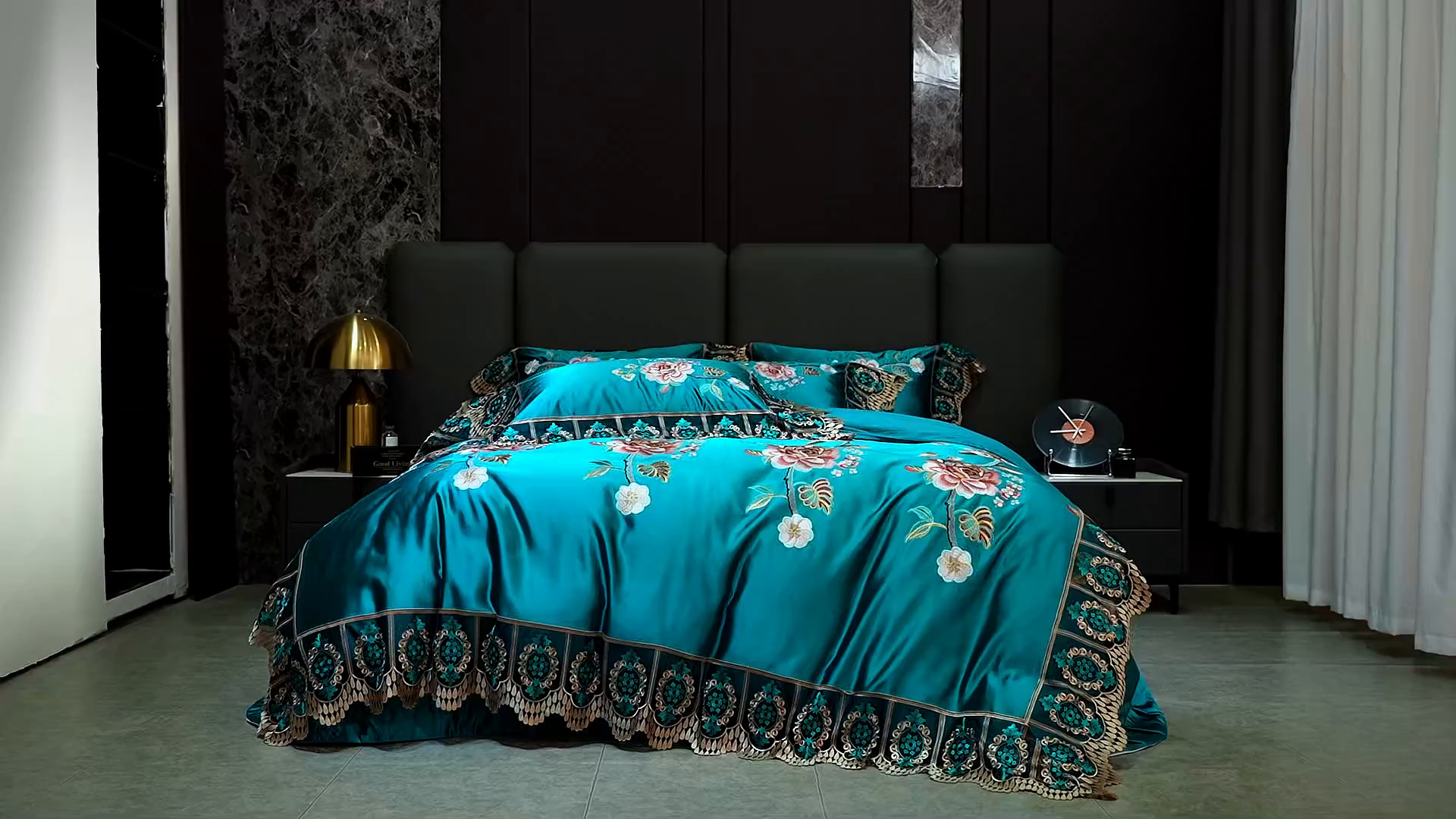 91家纺网 家纺一手货源 找家纺 OL家纺 2026新款高精密苏绣蕾丝四件套 金玉满堂-孔雀蓝