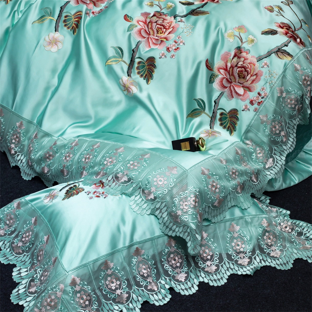 91家纺网 家纺一手货源 找家纺 OL家纺 2026新款高精密苏绣蕾丝四件套 金玉满堂-天兰