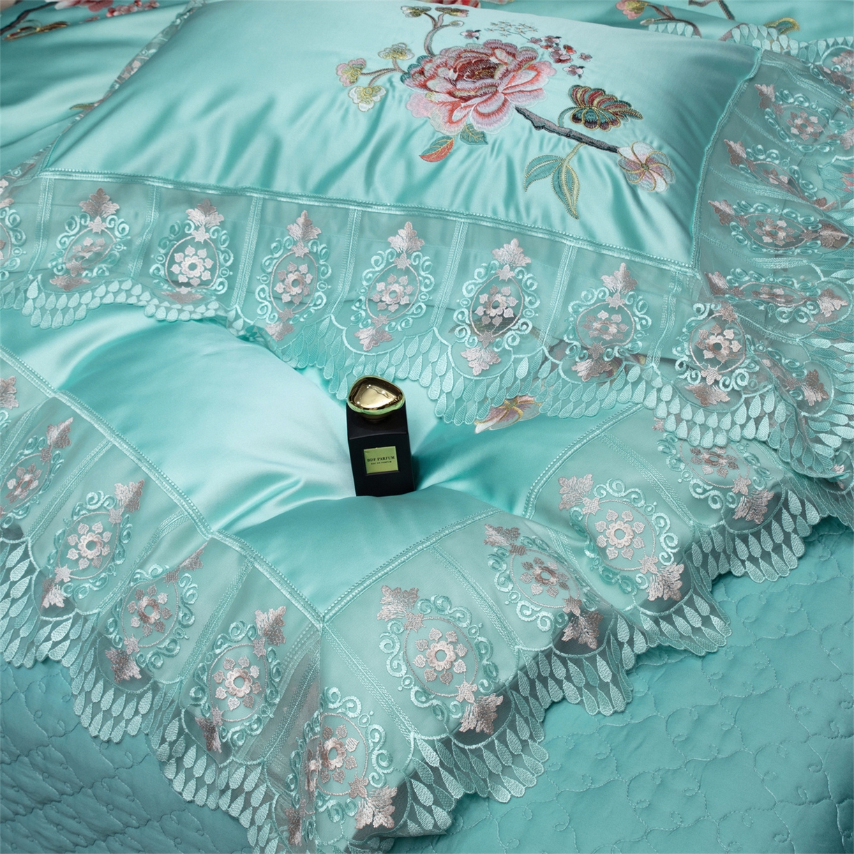 91家纺网 家纺一手货源 找家纺 OL家纺 2026新款高精密苏绣蕾丝四件套 金玉满堂-天兰