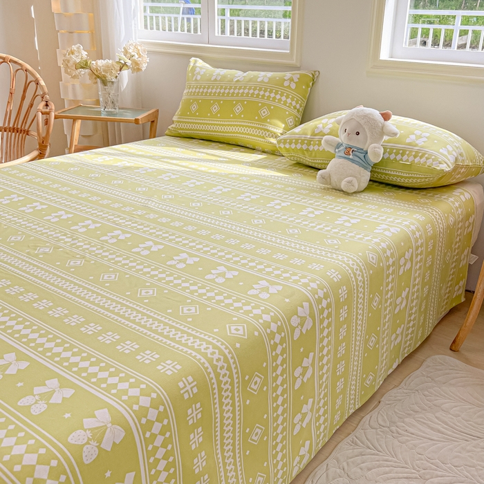 91家纺网 家纺一手货源 找家纺 爱彼家纺 2026新款原棉老粗布凉席席子床单条纹印花床单-粗纱系列一 草莓格绿