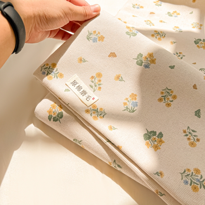 91家纺网 家纺一手货源 找家纺 爱彼家纺 2026新款原棉老粗布凉席席子床单条纹印花床单-粗纱系列一 清新碎花