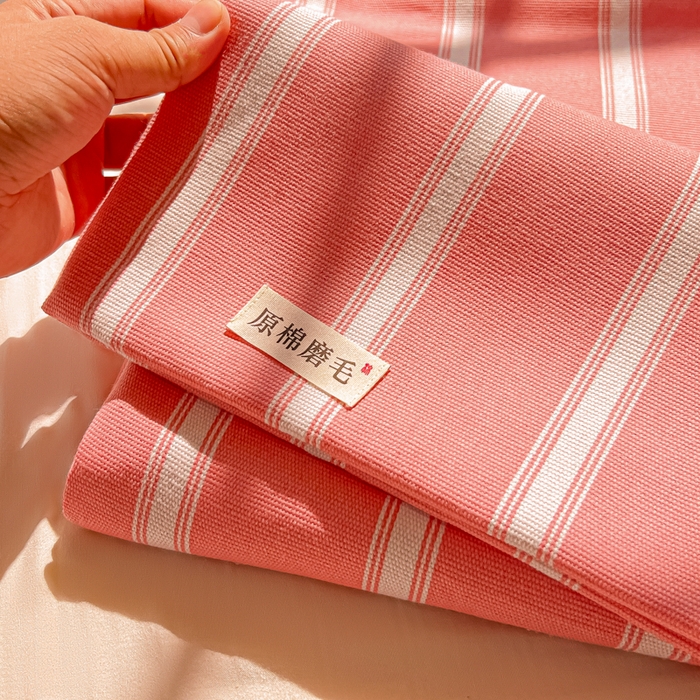 91家纺网 家纺一手货源 找家纺 爱彼家纺 2026新款原棉老粗布凉席席子床单条纹印花床单-粗纱系列一 雅粉中条