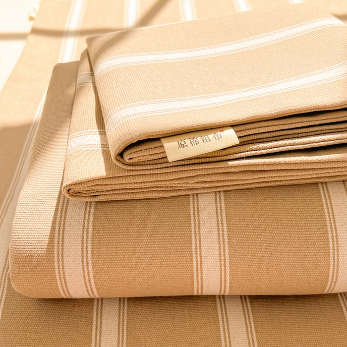 91家纺网 家纺一手货源 找家纺 爱彼家纺 2026新款原棉老粗布凉席席子床单条纹印花床单-粗纱系列一 奶咖中条