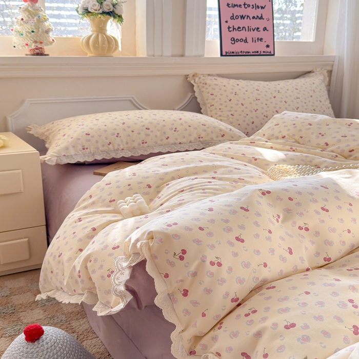 91家纺网 家纺一手货源 找家纺 芯贝儿 2026新款古法小清新全棉花边仿棉水洗棉法式四件套件被套床单 浪漫樱桃