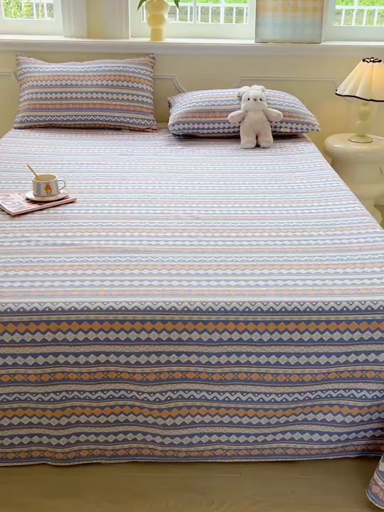 91家纺网 家纺一手货源 找家纺 爱彼家纺 2026新款升级细纱老粗布床单款凉席席子单床单床单三件套 向往蓝条