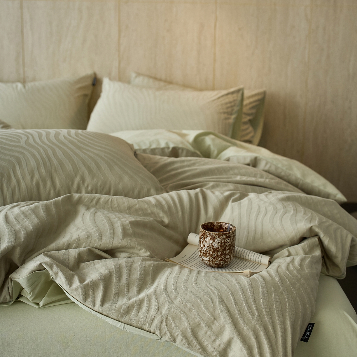 91家纺网 家纺一手货源 找家纺 小懒猪 2026新款亲肤舒适立体全棉提花四件套 杰斯-奶绿