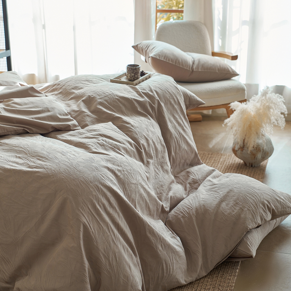 91家纺网 家纺一手货源 找家纺 小懒猪 2026新款亲肤舒适立体全棉提花四件套 秘境-金属灰