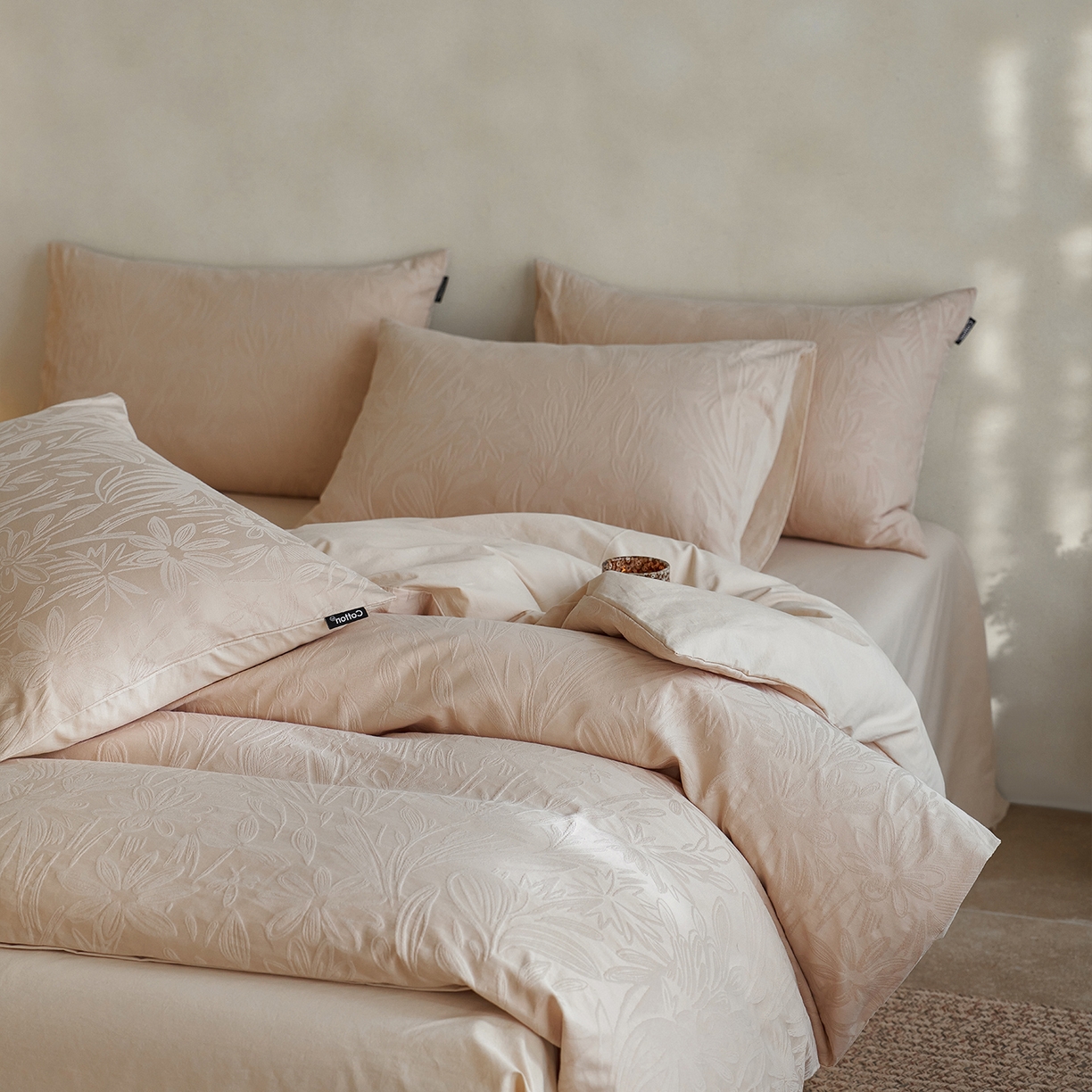 91家纺网 家纺一手货源 找家纺 小懒猪 2026新款亲肤舒适立体全棉提花四件套 秘境-米杏