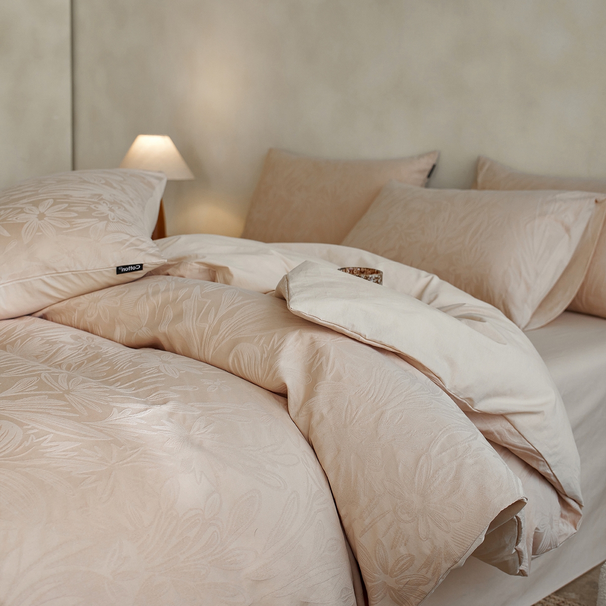 91家纺网 家纺一手货源 找家纺 小懒猪 2026新款亲肤舒适立体全棉提花四件套 秘境-米杏