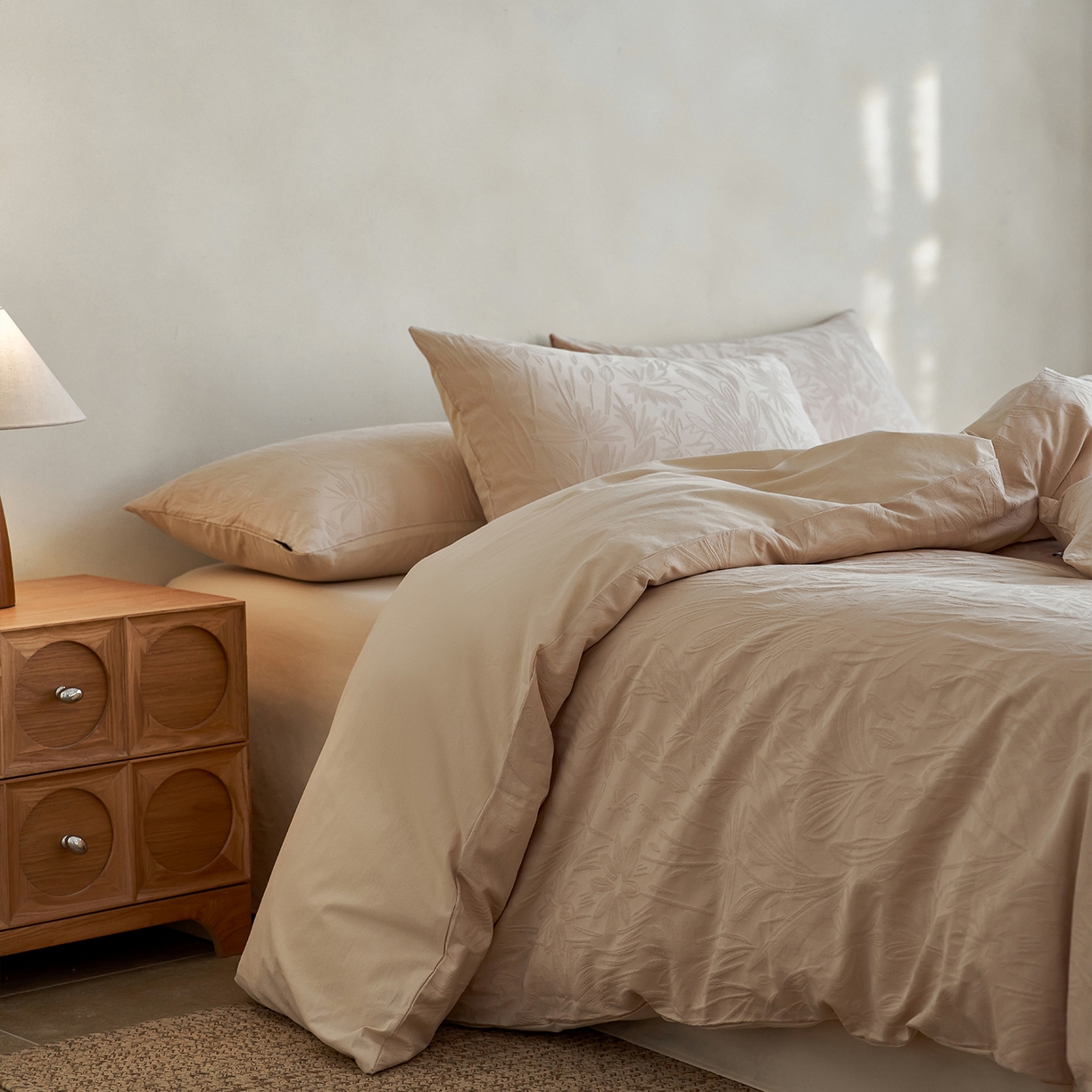 91家纺网 家纺一手货源 找家纺 小懒猪 2026新款亲肤舒适立体全棉提花四件套 秘境-米杏