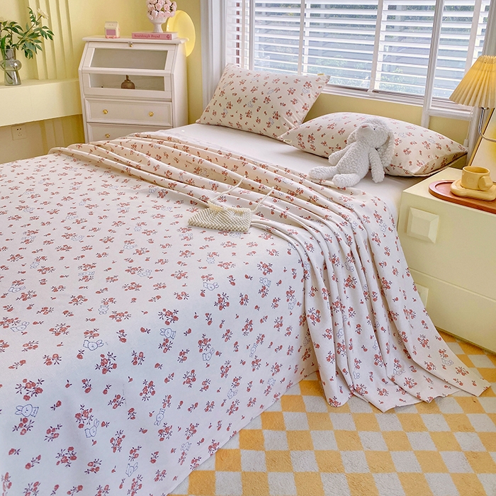 91家纺网 家纺一手货源 找家纺 爱彼家纺 2026新款古艺印花小碎花老粗布床单-粗纱系列二 春日撩人