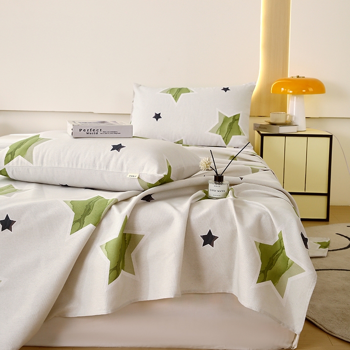 91家纺网 家纺一手货源 找家纺 爱彼家纺 2026新款古艺印花小碎花老粗布床单-粗纱系列二 星绿