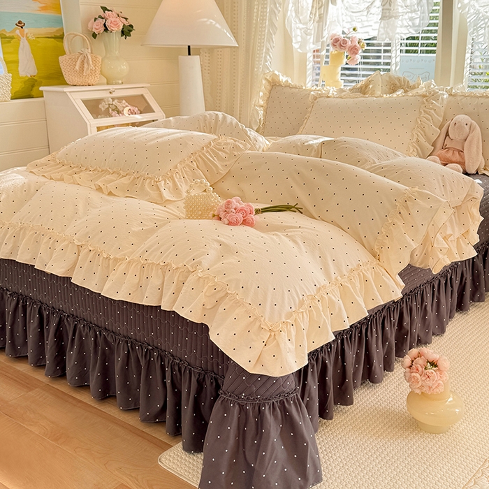 91家纺网 家纺一手货源 找家纺 韩约家纺 2026新款法式大花边古法棉感床盖四件套 宁静时光