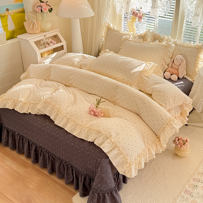 91家纺网 家纺一手货源 找家纺 韩约家纺 2026新款法式大花边古法棉感床盖四件套 宁静时光