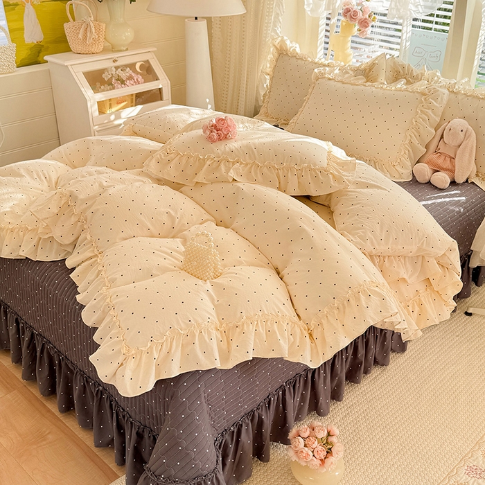 91家纺网 家纺一手货源 找家纺 韩约家纺 2026新款法式大花边古法棉感床盖四件套 宁静时光