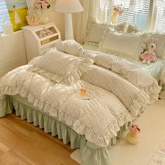 91家纺网 家纺一手货源 找家纺 韩约家纺 2026新款法式大花边古法棉感床盖四件套 轻颜