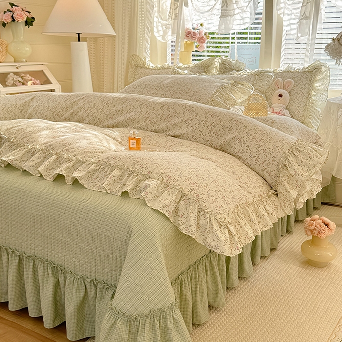 91家纺网 家纺一手货源 找家纺 韩约家纺 2026新款法式大花边古法棉感床盖四件套 轻颜