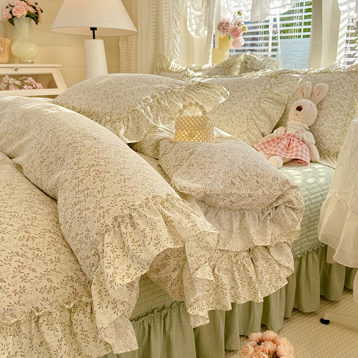 91家纺网 家纺一手货源 找家纺 韩约家纺 2026新款法式大花边古法棉感床盖四件套 轻颜