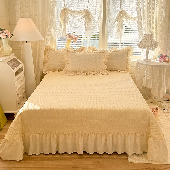 91家纺网 家纺一手货源 找家纺 韩约家纺 2026新款法式大花边古法棉感床盖四件套 思绪