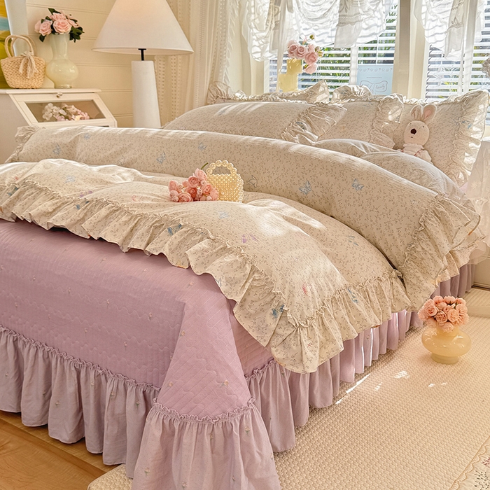 91家纺网 家纺一手货源 找家纺 韩约家纺 2026新款法式大花边古法棉感床盖四件套 紫妍