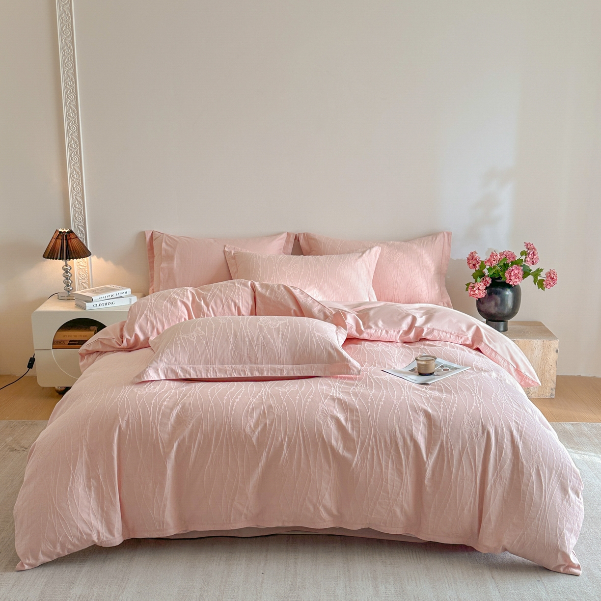 91家纺网 家纺一手货源 找家纺 格里芬家纺 2026新款全棉水洗立体浮雕提花纯棉四件套 蝶梦-唯美粉