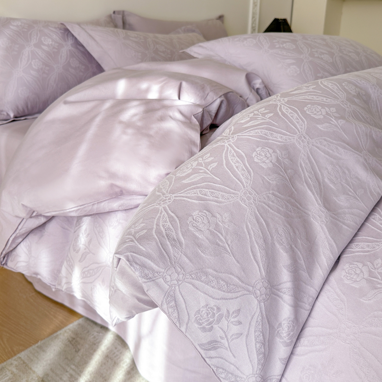 91家纺网 家纺一手货源 找家纺 格里芬家纺 2026新款全棉水洗立体浮雕提花纯棉四件套 恩特斯大-丁香紫