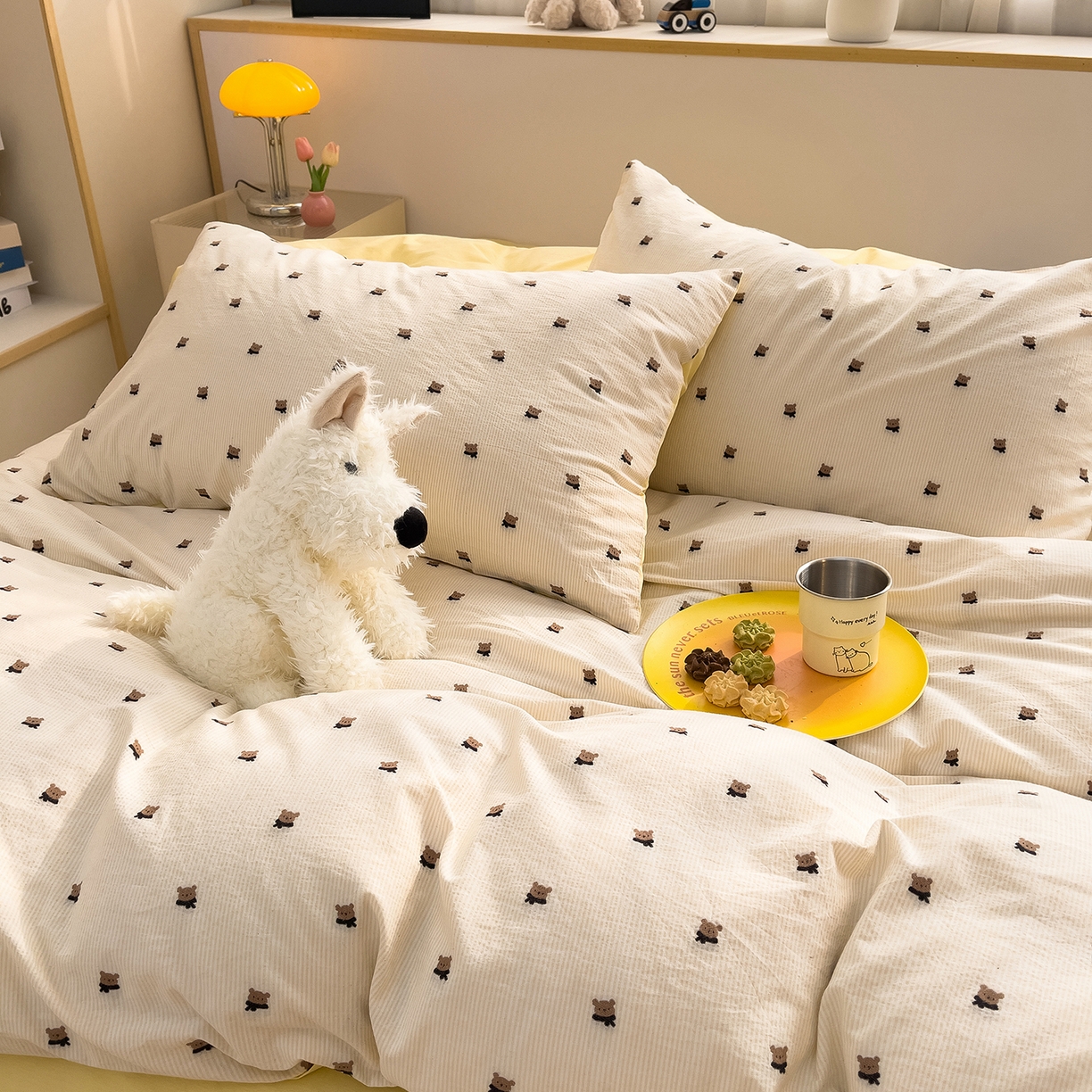 91家纺网 家纺一手货源 找家纺 炫拼家纺 2026新款A类全棉60支色织提花剪花B版40支水洗棉四件套-米熊系列 米熊-靓黄