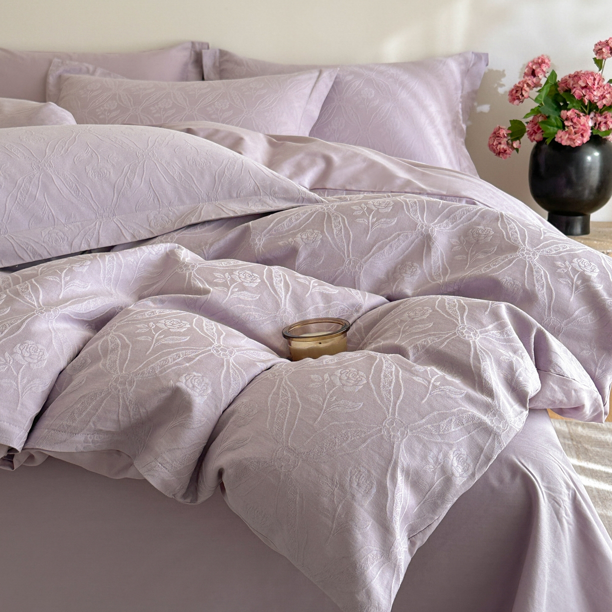 91家纺网 家纺一手货源 找家纺 格里芬家纺 2026新款全棉水洗立体浮雕提花纯棉四件套 恩特斯大-丁香紫