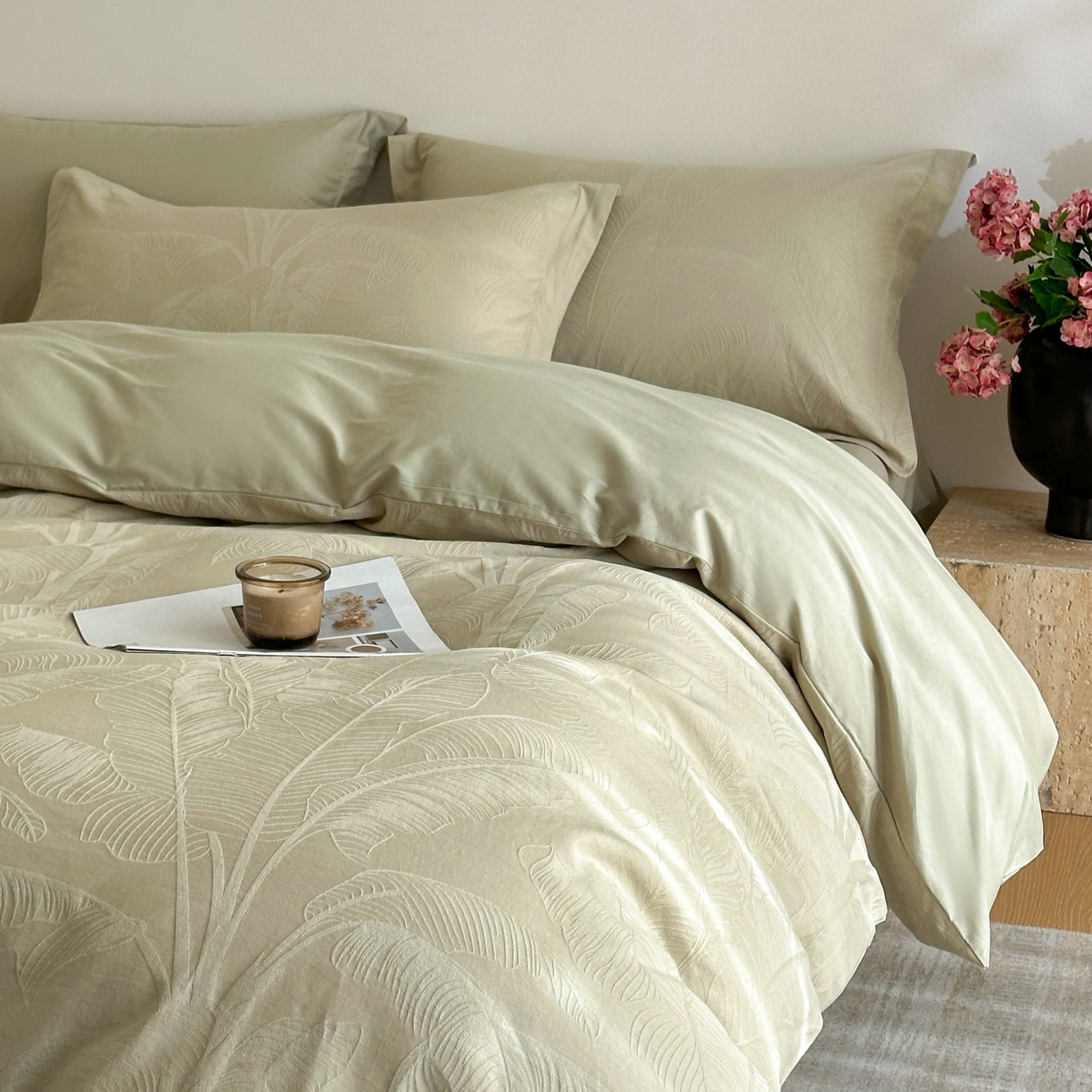 91家纺网 家纺一手货源 找家纺 格里芬家纺 2026新款全棉水洗立体浮雕提花纯棉四件套 焦野-奶绿